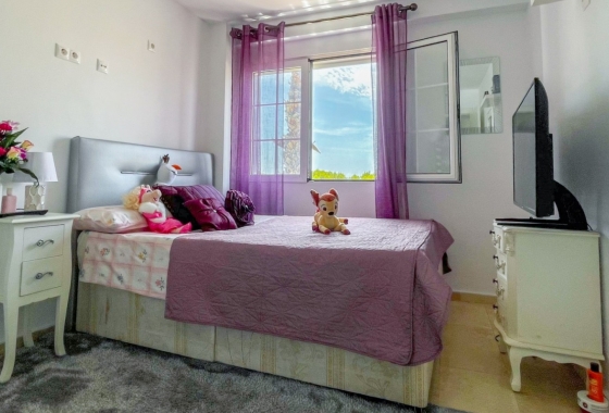 Resale - House - Orihuela Costa - La Rioja