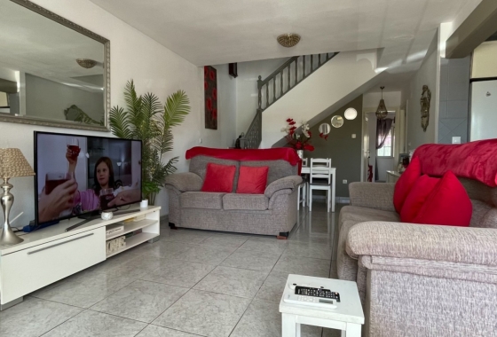 Resale - House - Orihuela Costa - La Rioja