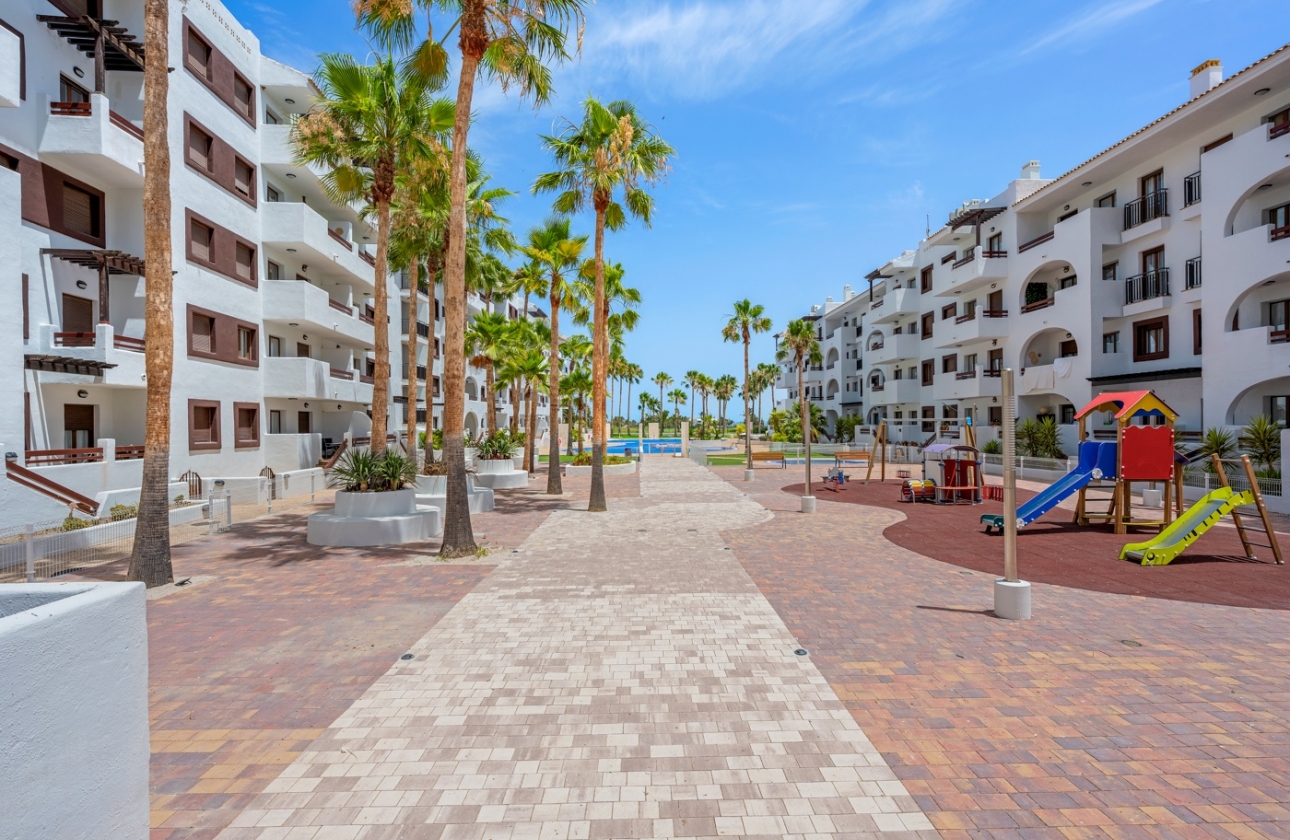 Resale - Apartment / flat - Los Alcazares - Serena