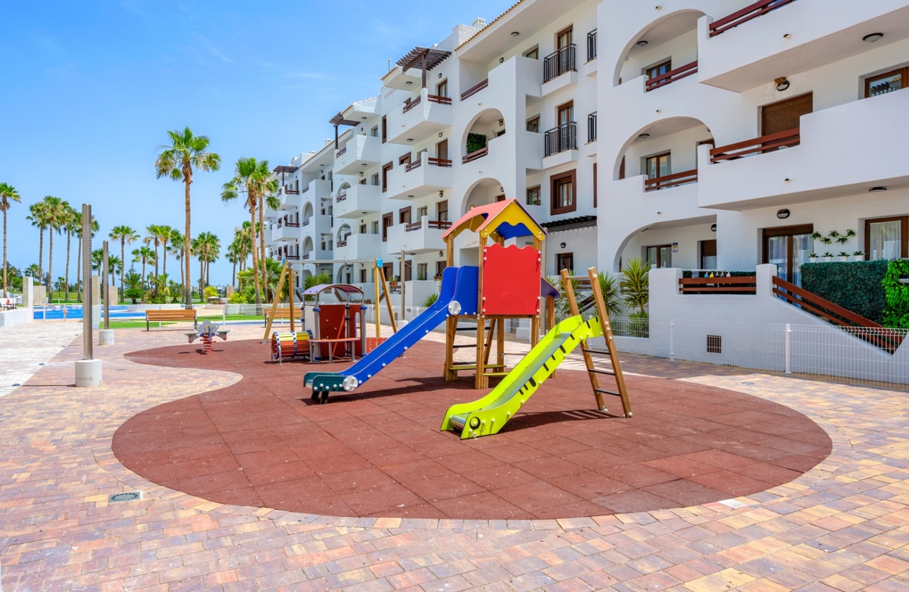 Resale - Apartment / flat - Los Alcazares - Serena