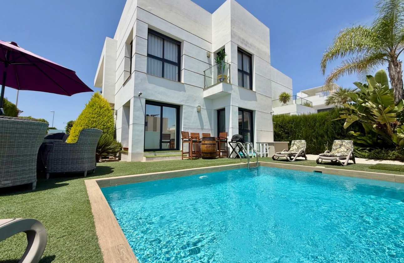 Herverkoop - Villa - Ciudad Quesada