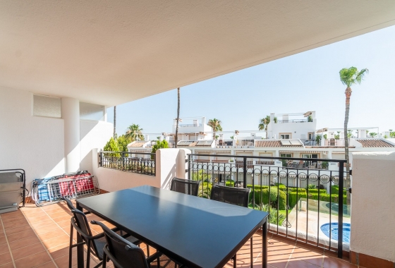 Resale - Apartment / flat - Orihuela Costa - Villamartín
