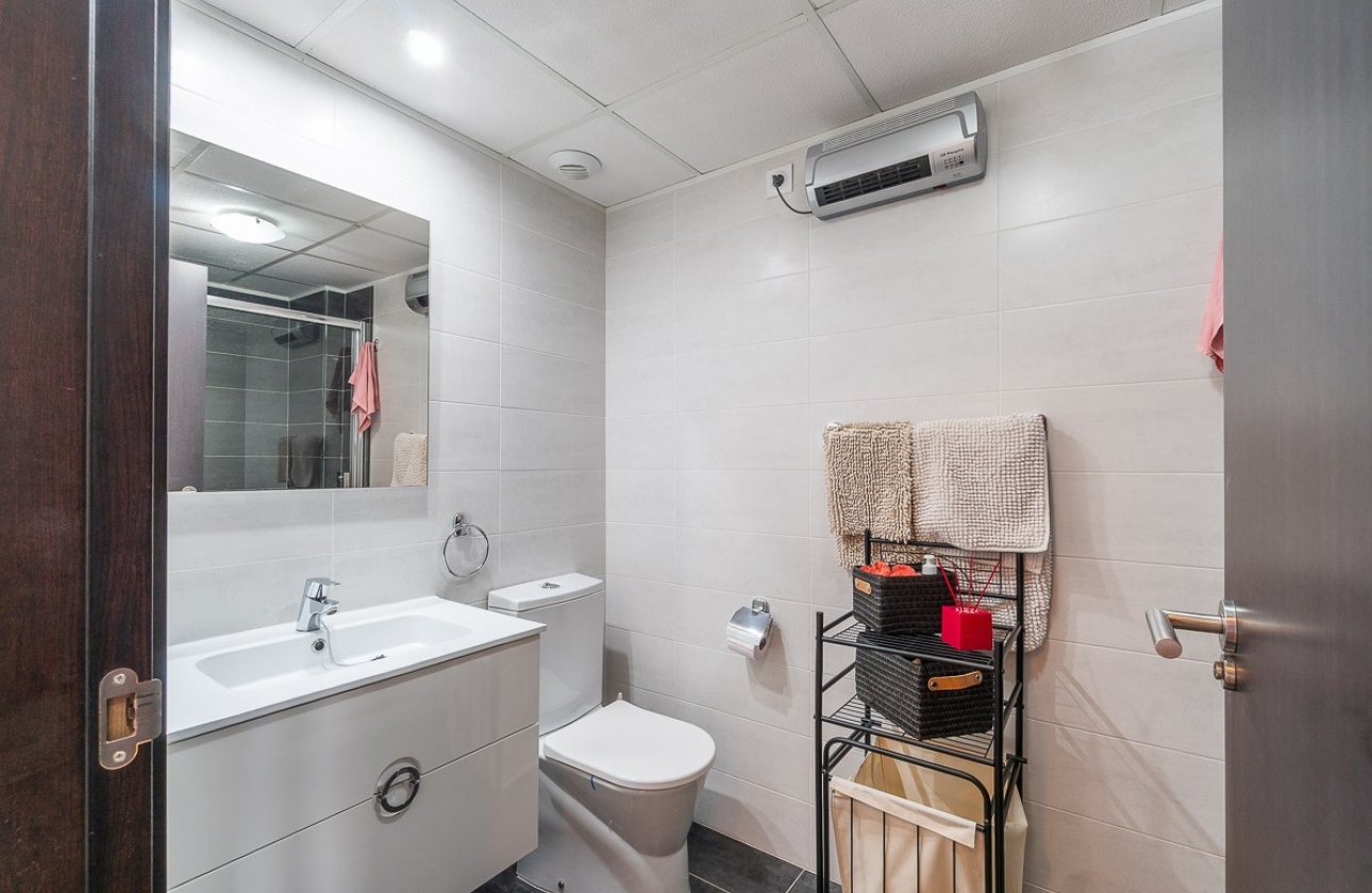 Resale - Apartment / flat - Orihuela Costa - Villamartín