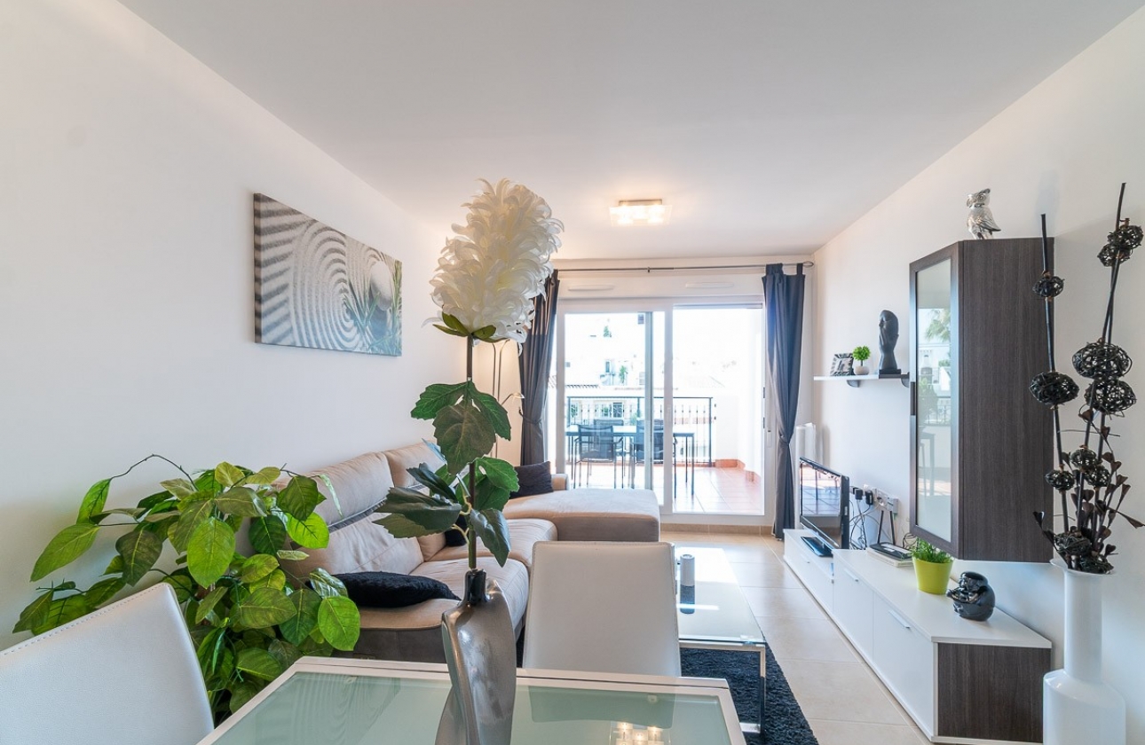 Resale - Apartment / flat - Orihuela Costa - Villamartín
