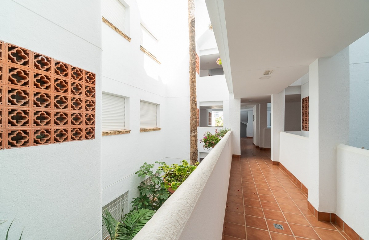 Resale - Apartment / flat - Orihuela Costa - Villamartín