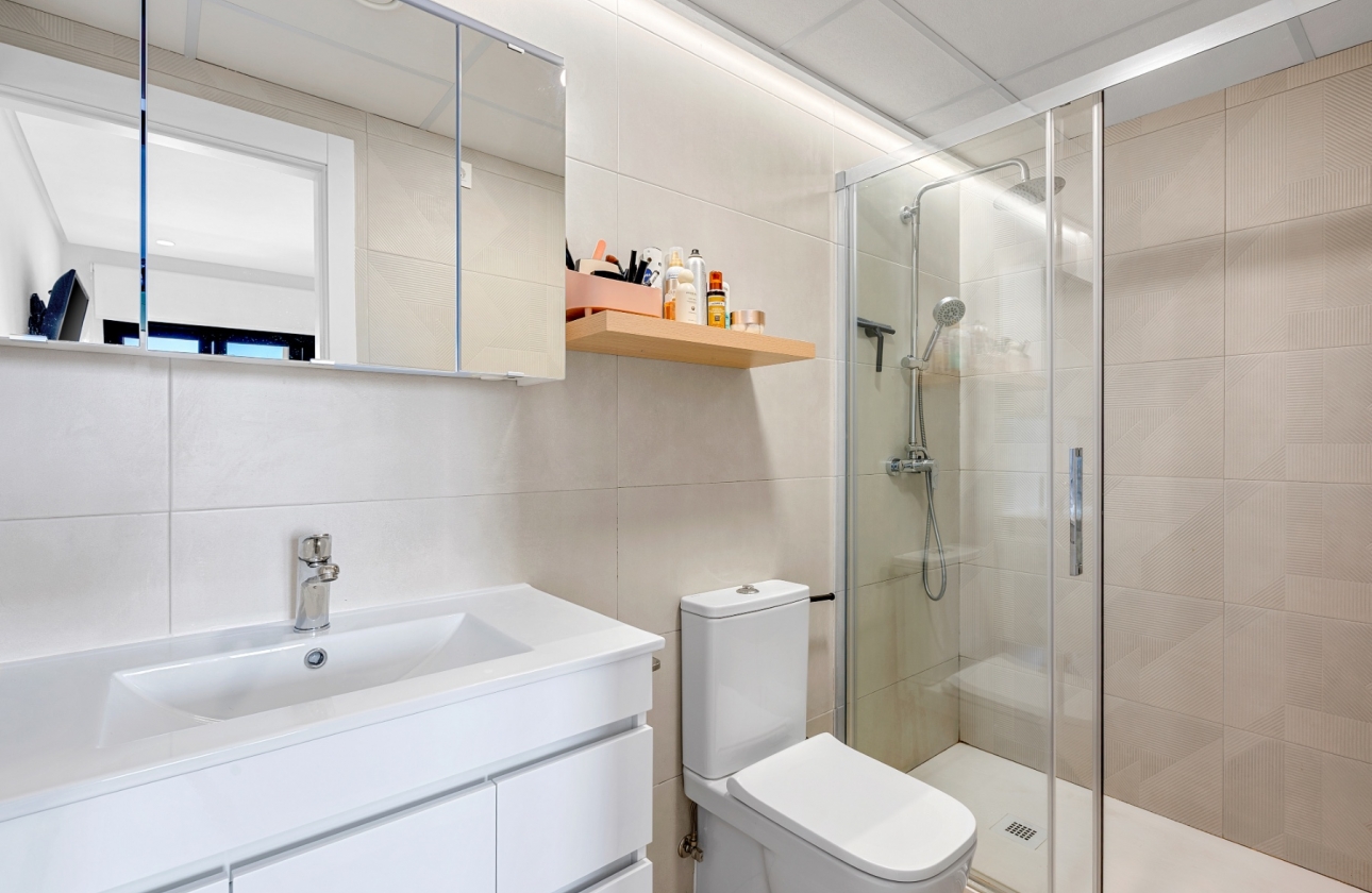 Resale - Apartment / flat - Torrevieja - Costa Blanca South