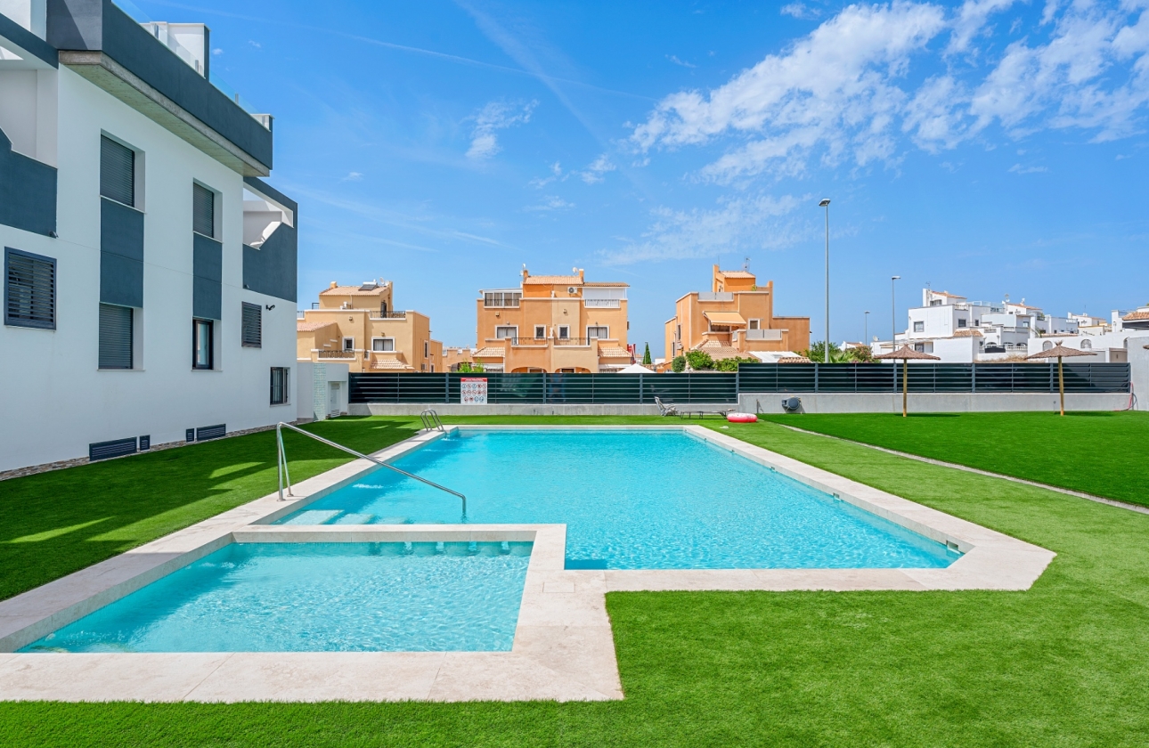 Resale - Apartment / flat - Torrevieja - Costa Blanca South