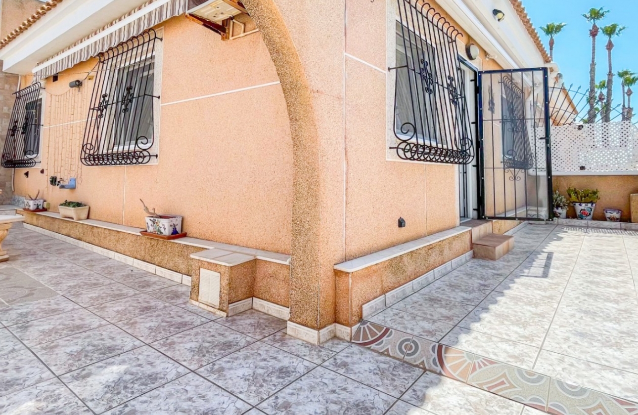 Resale - Apartment / flat - Los Alcazares - Los Narejos