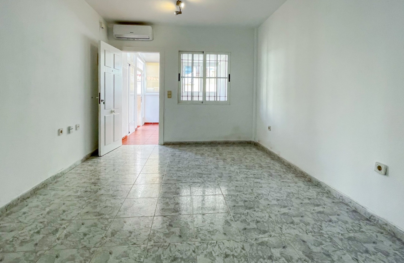Resale - House - Orihuela Costa - Playa Flamenca
