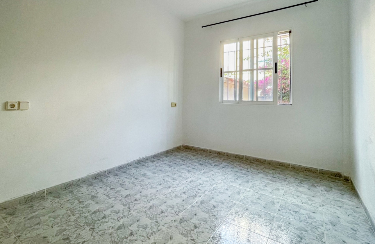 Resale - House - Orihuela Costa - Playa Flamenca