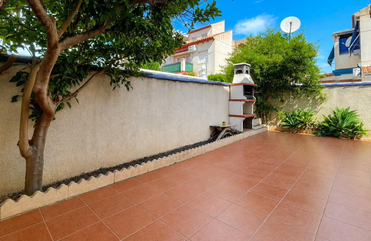 Resale - House - Orihuela Costa - Playa Flamenca