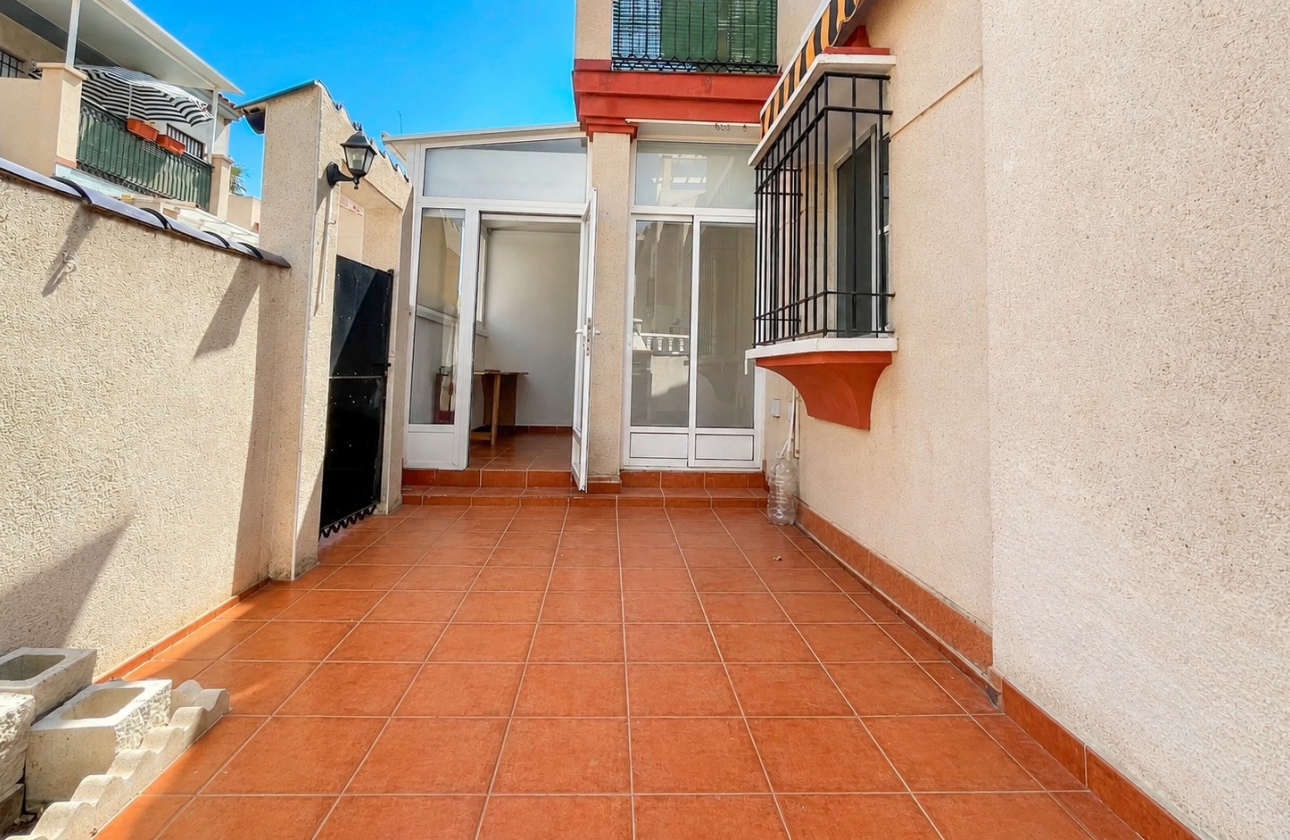 Resale - House - Orihuela Costa - Playa Flamenca