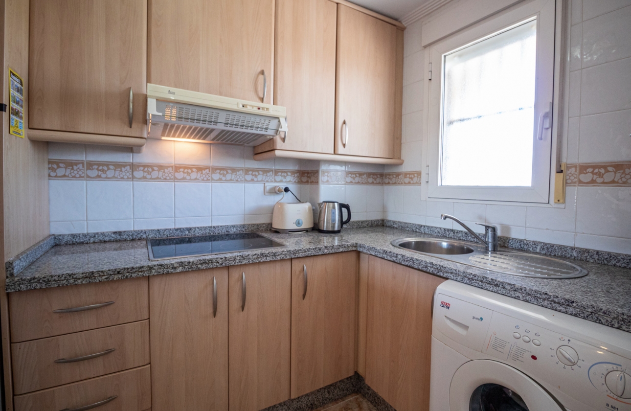 Wiederverkauf - Wohnung - Orihuela Costa - Beachside