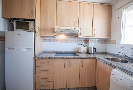 Wiederverkauf - Wohnung - Orihuela Costa - Beachside