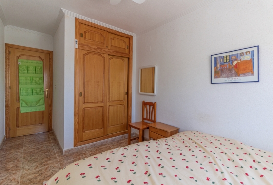 Wiederverkauf - Wohnung - Orihuela Costa - Beachside