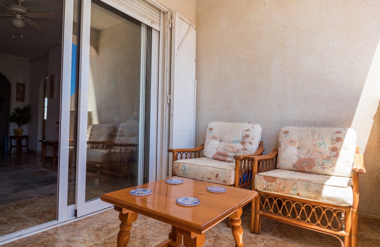 Wiederverkauf - Wohnung - Orihuela Costa - Beachside