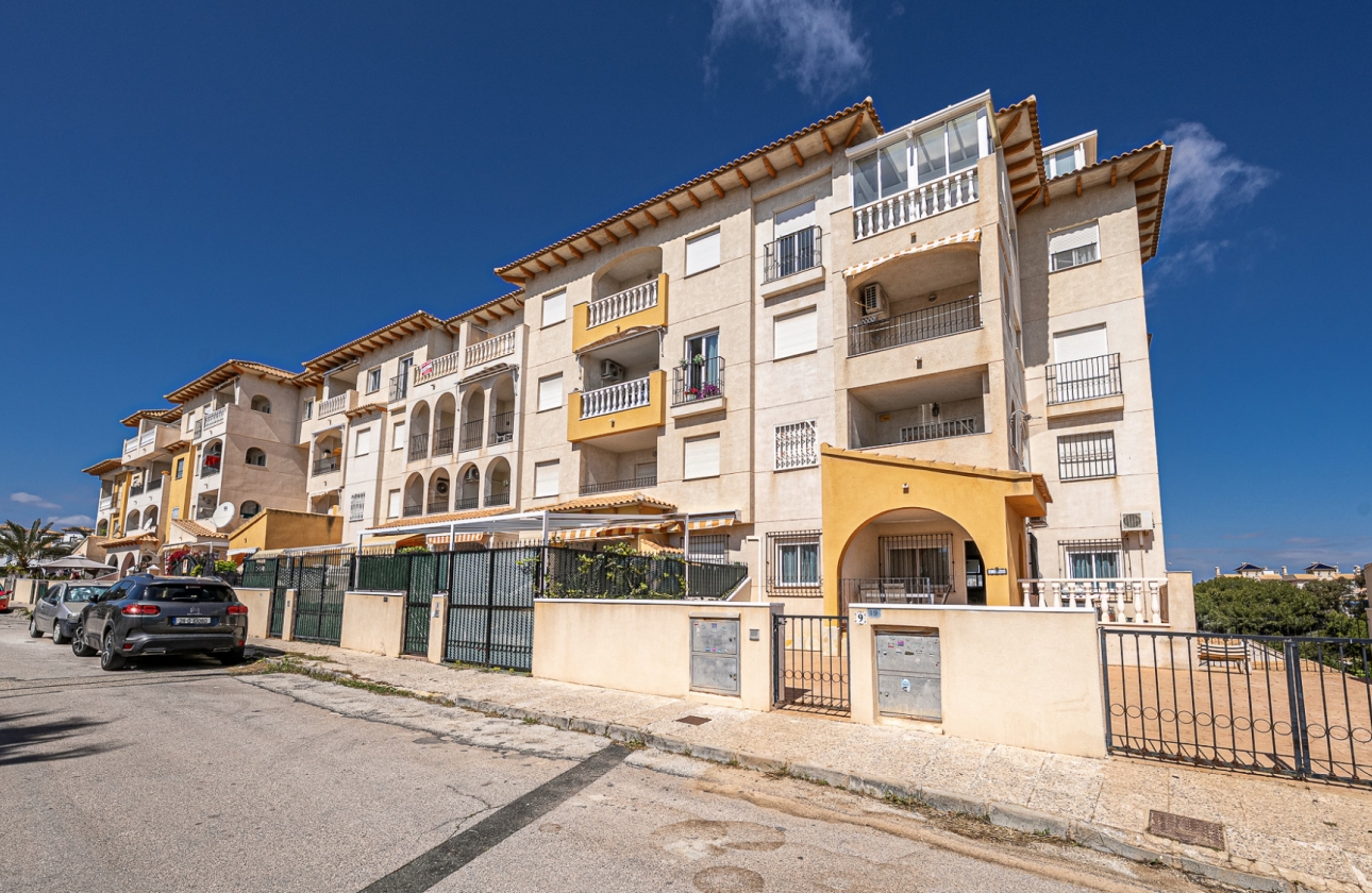 Wiederverkauf - Wohnung - Orihuela Costa - Beachside