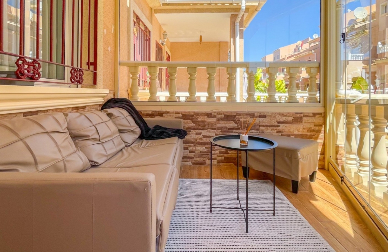Wiederverkauf - House - Orihuela Costa - Playa Flamenca