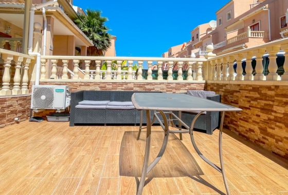 Wiederverkauf - House - Orihuela Costa - Playa Flamenca
