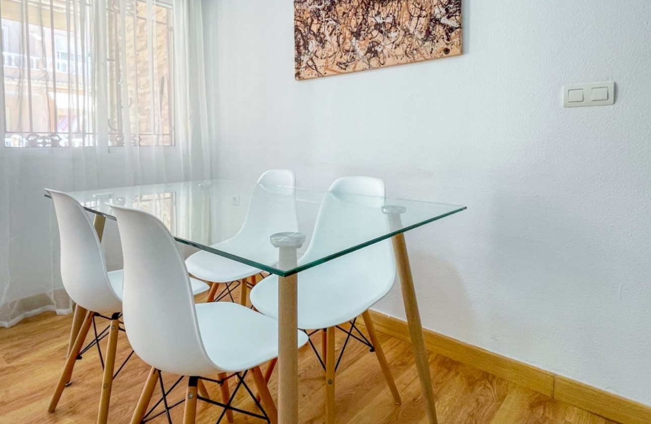 Wiederverkauf - House - Orihuela Costa - Playa Flamenca