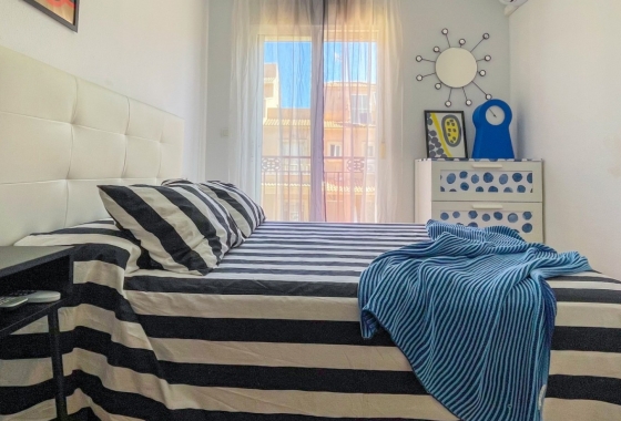 Wiederverkauf - House - Orihuela Costa - Playa Flamenca