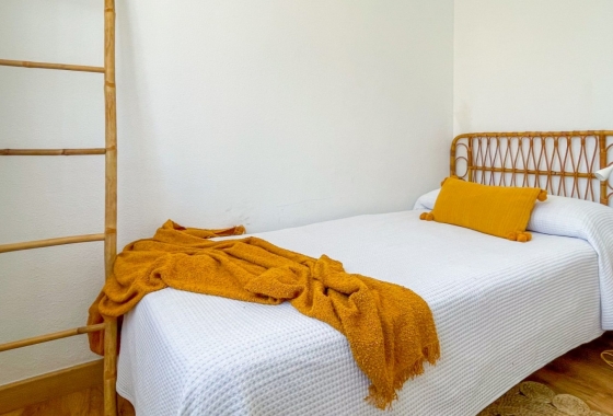 Wiederverkauf - House - Orihuela Costa - Playa Flamenca
