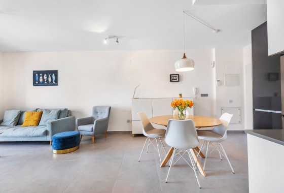 Resale - Apartment / flat - Pilar de la Horadada