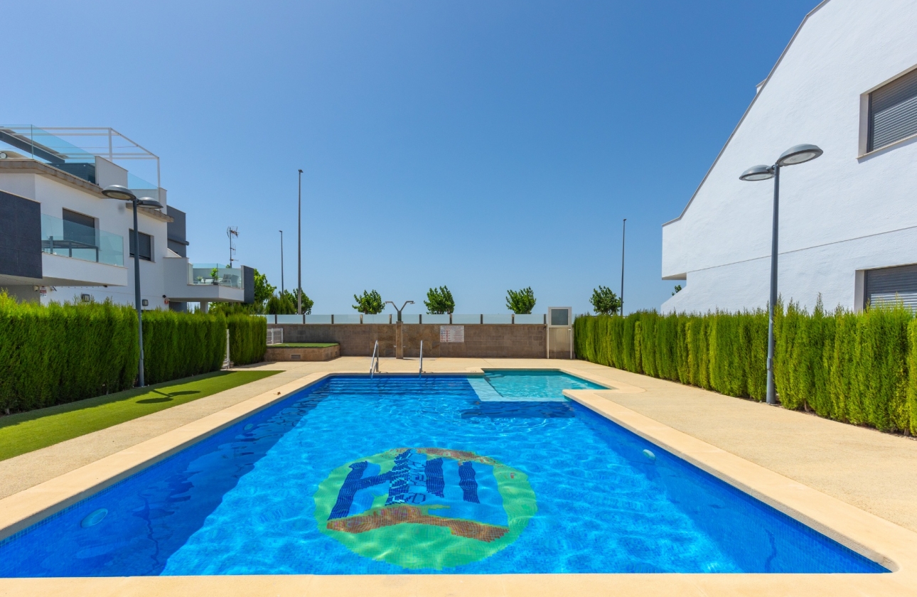 Resale - Apartment / flat - Pilar de la Horadada