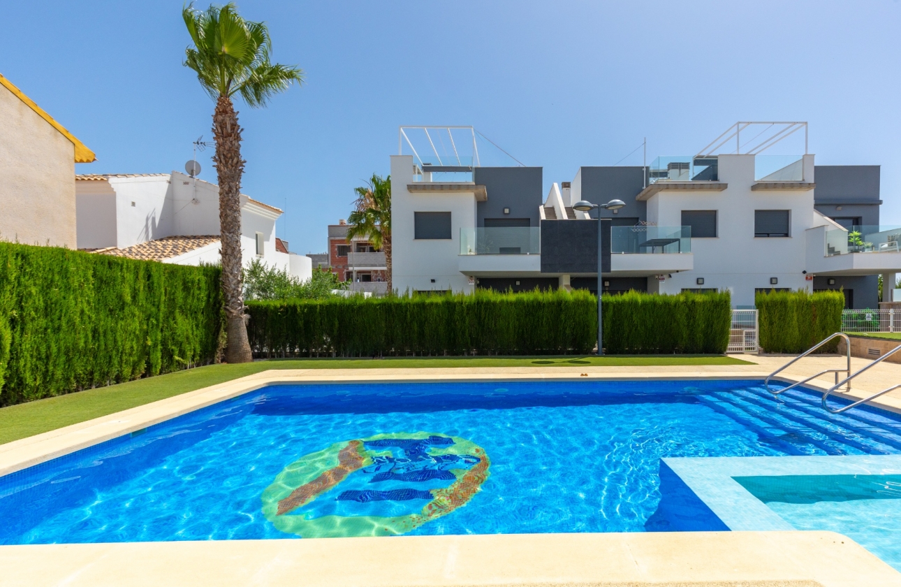 Resale - Apartment / flat - Pilar de la Horadada