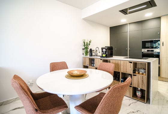 Herverkoop - Appartement / flat - Torrevieja