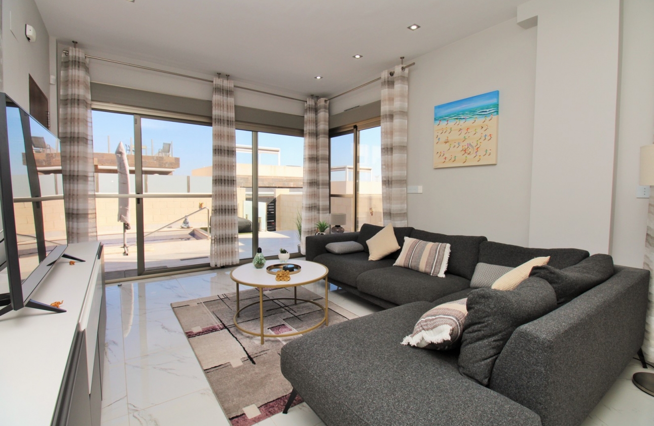 Resale - Villa - Villamartin