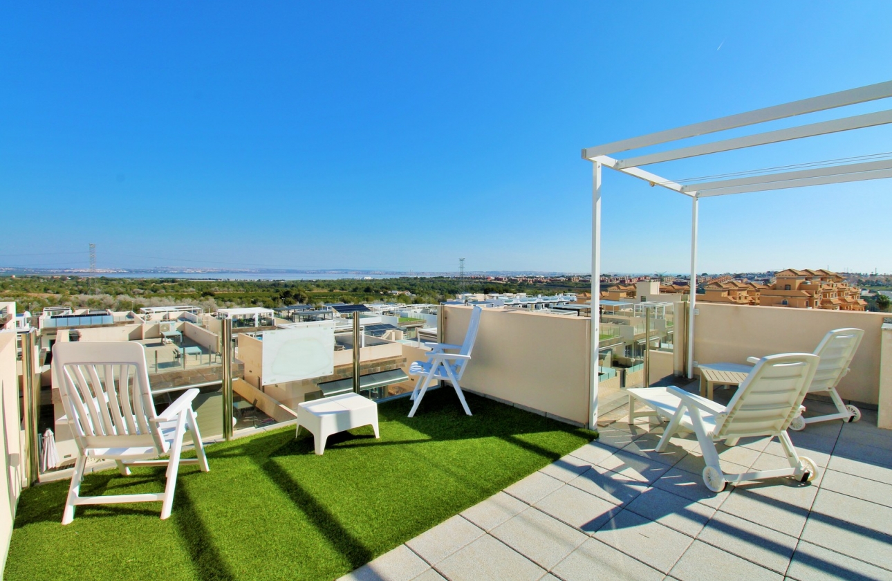 Resale - Villa - Villamartin