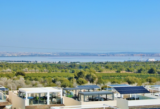 Resale - Villa - Villamartin
