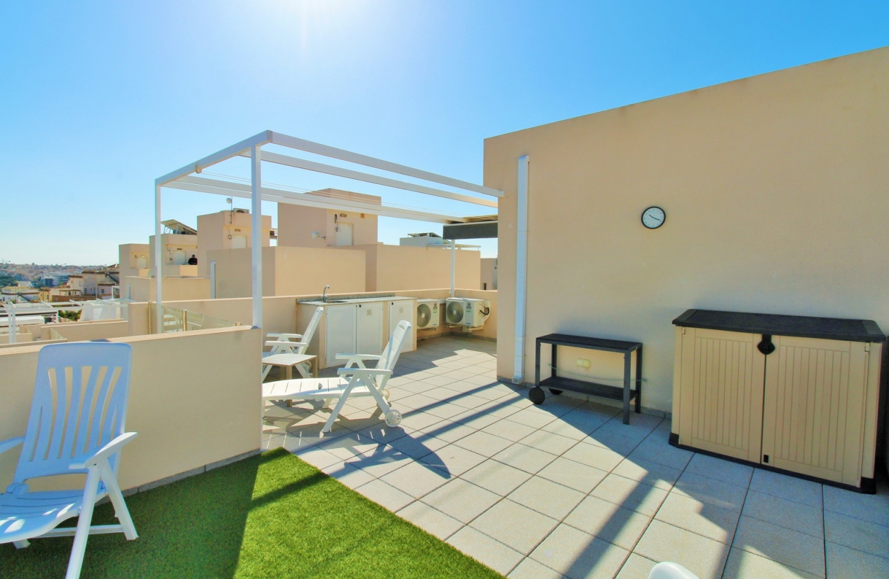 Resale - Villa - Villamartin