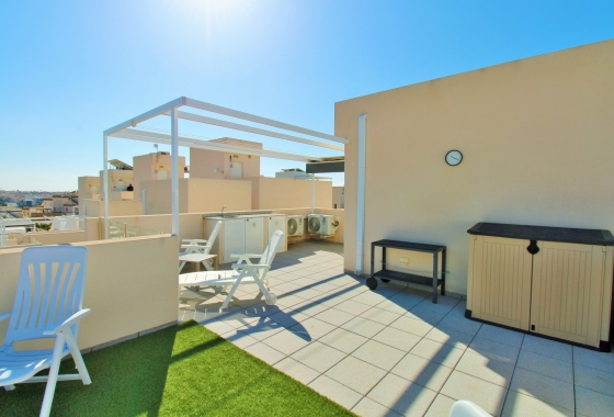 Resale - Villa - Villamartin