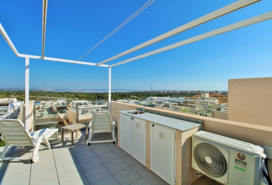 Resale - Villa - Villamartin
