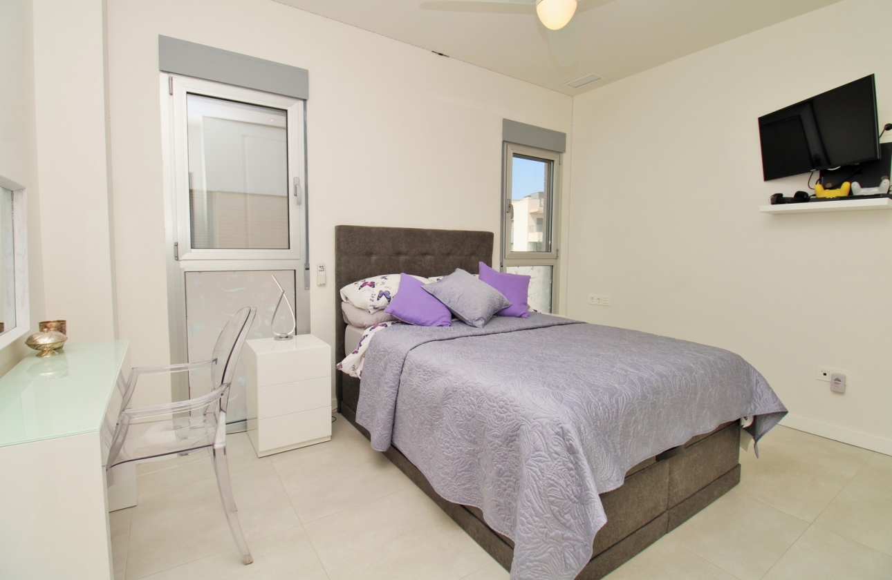 Revente - Appartement - Villamartin - Los Dolses