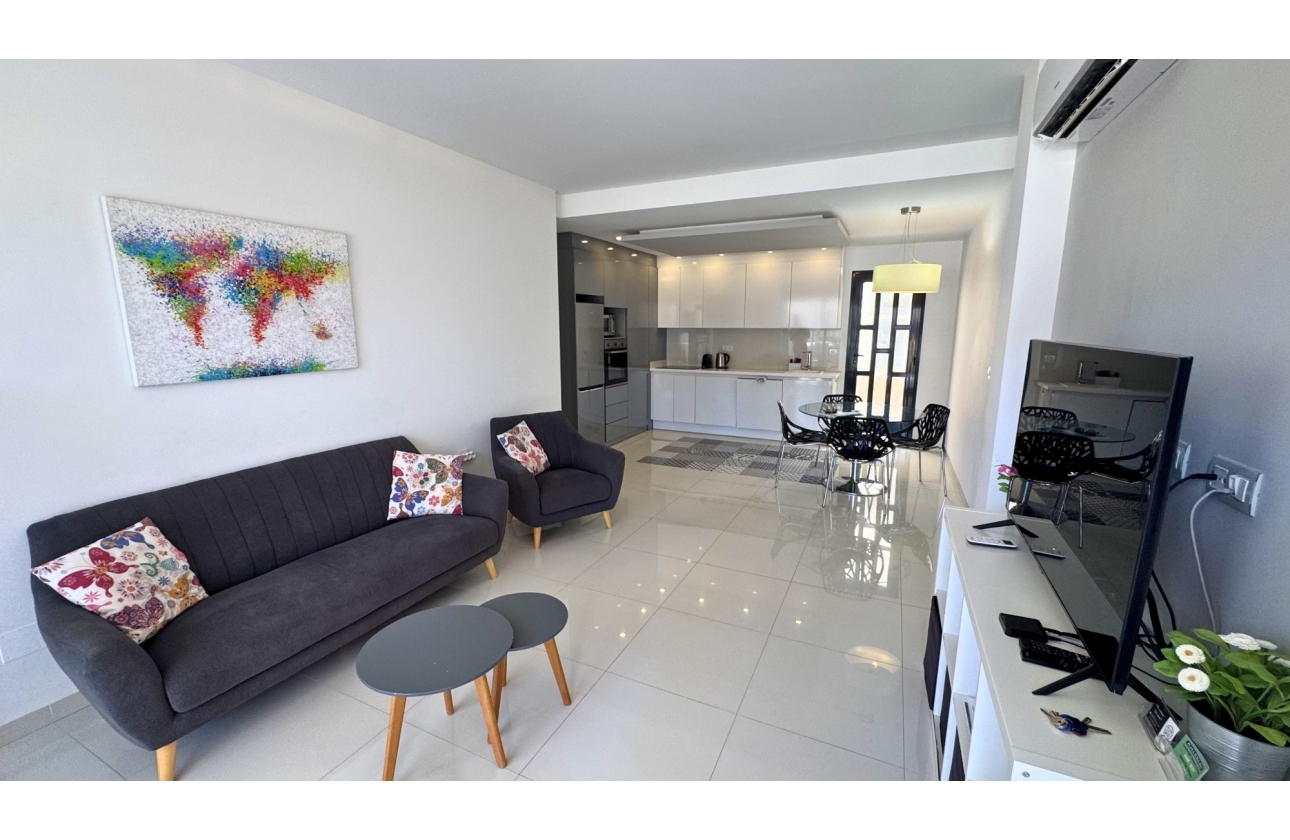 Resale - Apartment / flat - Pilar de la Horadada - Torre de la Horadada