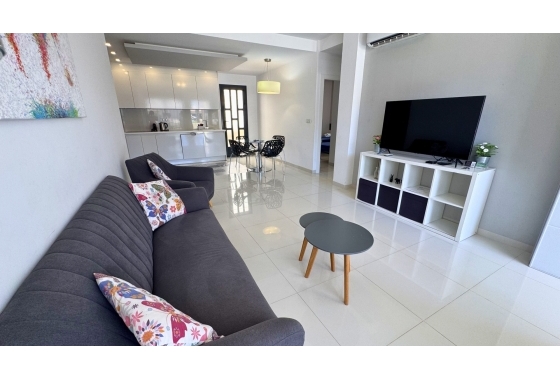 Resale - Apartment / flat - Pilar de la Horadada - Torre de la Horadada