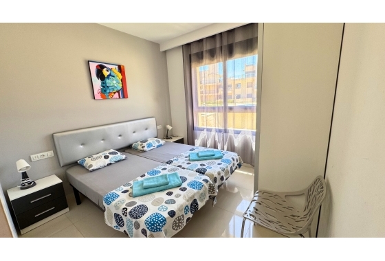 Resale - Apartment / flat - Pilar de la Horadada - Torre de la Horadada