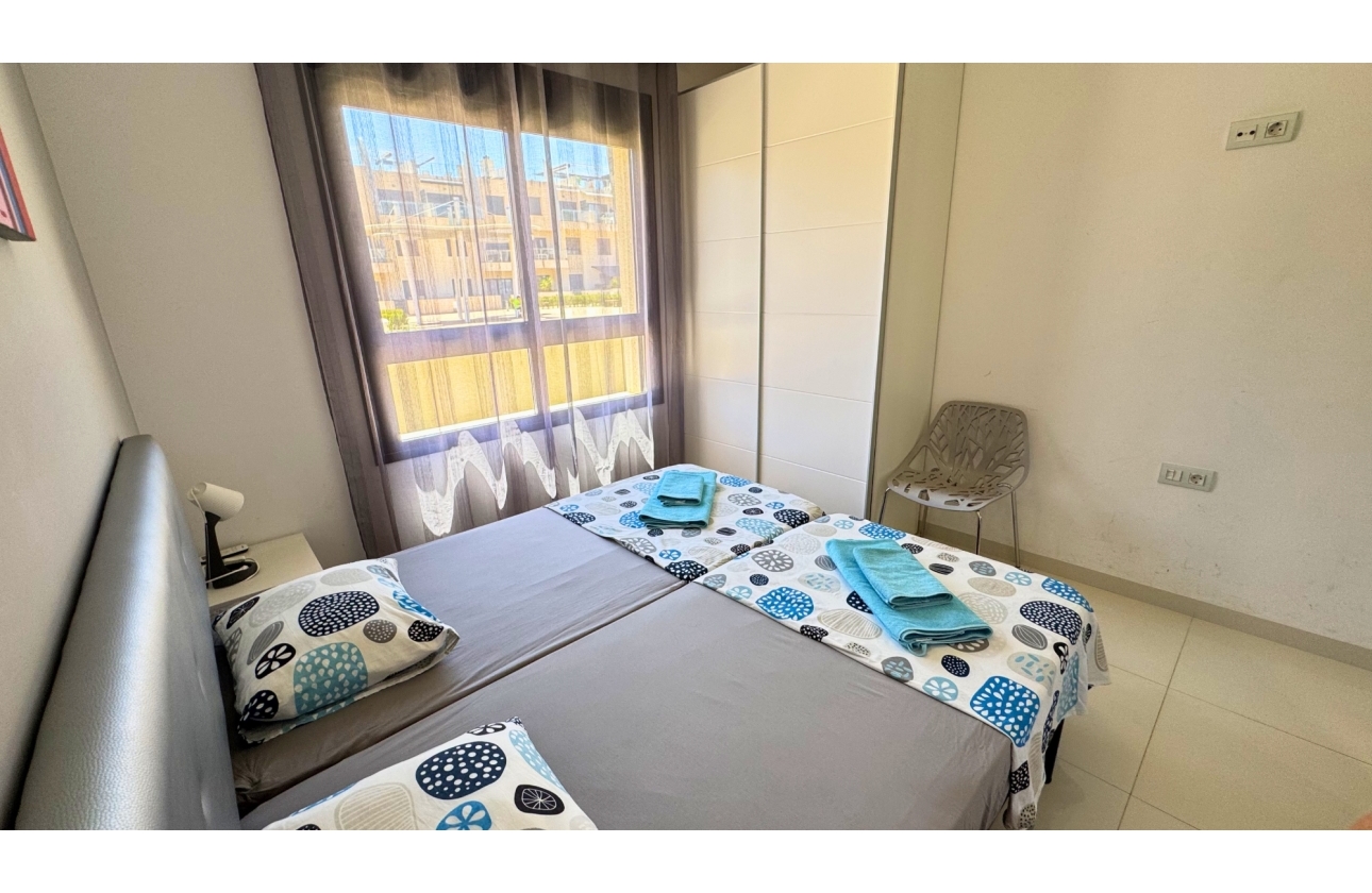 Resale - Apartment / flat - Pilar de la Horadada - Torre de la Horadada