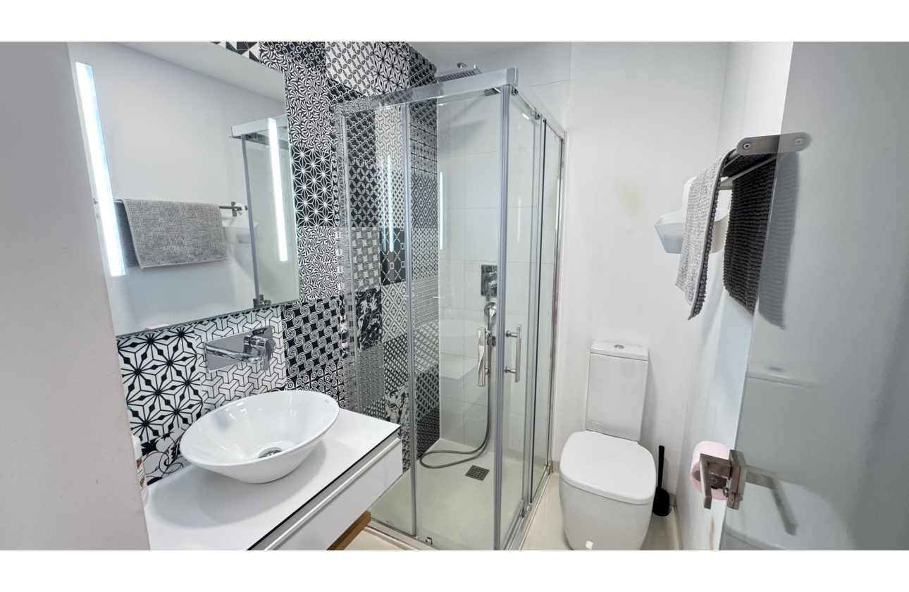 Resale - Apartment / flat - Pilar de la Horadada - Torre de la Horadada