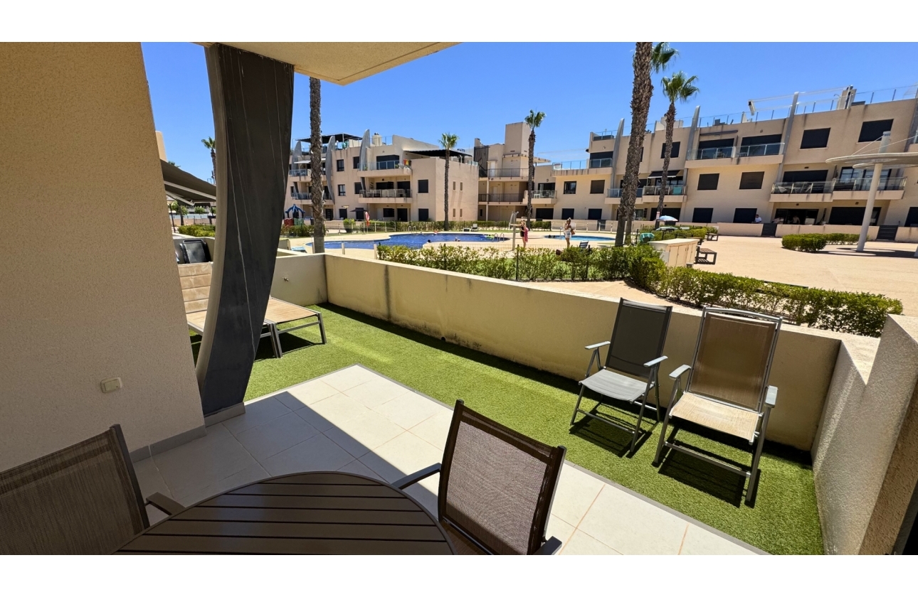 Resale - Apartment / flat - Pilar de la Horadada - Torre de la Horadada