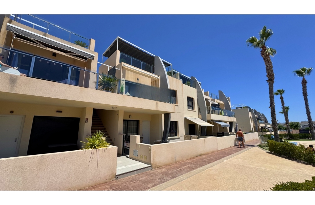 Resale - Apartment / flat - Pilar de la Horadada - Torre de la Horadada