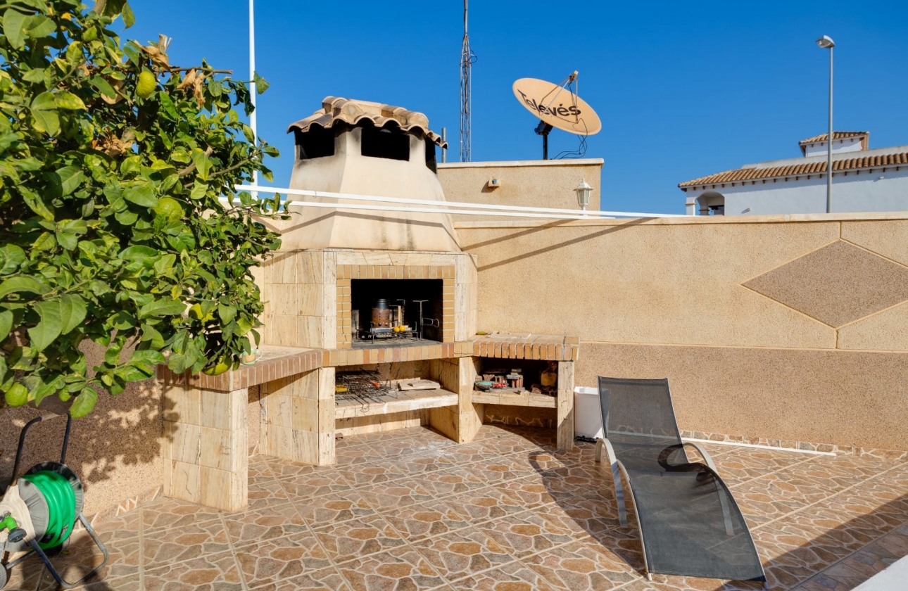 Wiederverkauf - House - Orihuela Costa - Punta Prima