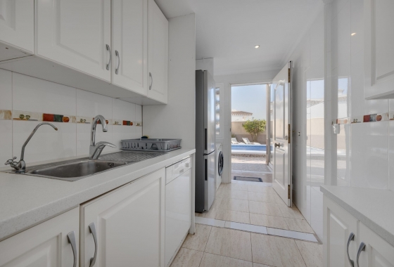 Wiederverkauf - House - Orihuela Costa - Punta Prima