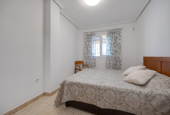 Wiederverkauf - House - Orihuela Costa - Punta Prima