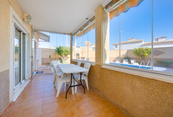Wiederverkauf - House - Orihuela Costa - Punta Prima