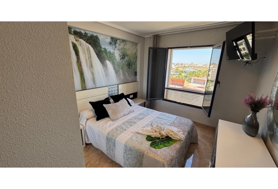 Revente - Appartement - Torrevieja - La Mata