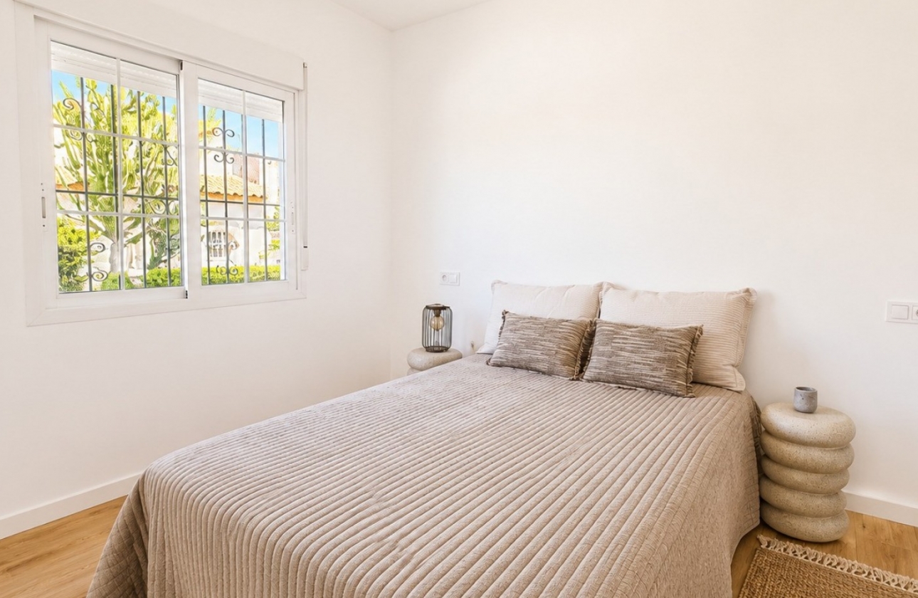 Revente - Maison - Orihuela Costa - Los Altos